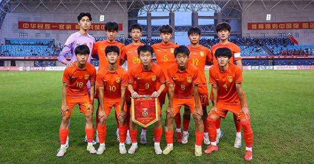 乐鱼app-中国U16男足3-2战胜塔吉克斯坦U16男足，取得两连胜|国家队|北京|袁博涵|霍吉耶夫|彭熙然_新浪新闻